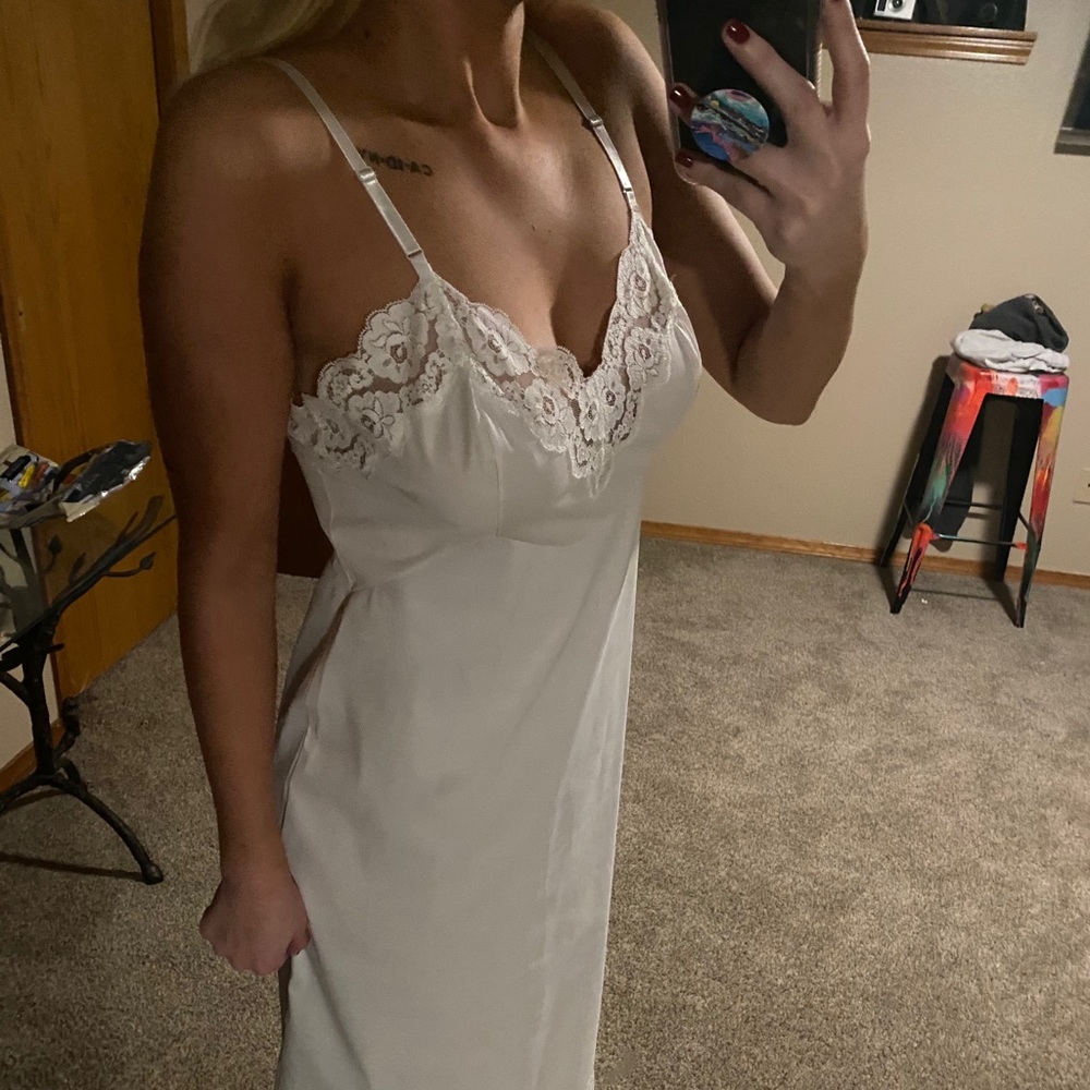 Vintage Vanity Fair nightgown/slip